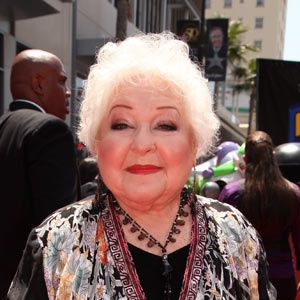 Fotoğraf Estelle Harris