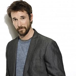 Fotoğraf Falling Skies