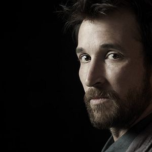 Fotoğraf Falling Skies