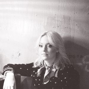 Fotoğraf Asi Kızlar