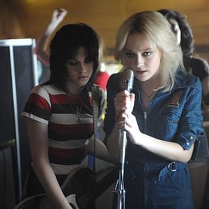 Fotoğraf Asi Kızlar