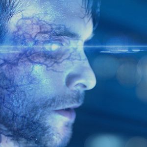 Fotoğraf Yukarıdaki Tehlike