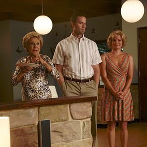 Fotoğraf Raising Hope