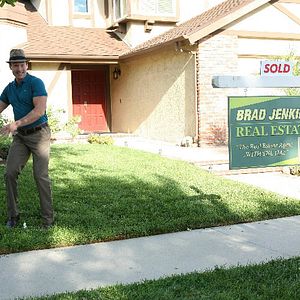 Fotoğraf Raising Hope