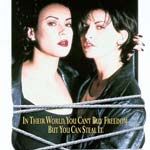 Fotoğraf Tuhaf İlişkiler