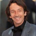 Fotoğraf Karşı Pencere