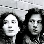 Fotoğraf Duvara Karşı