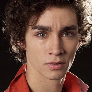 Fotoğraf Robert Sheehan