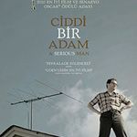Fotoğraf Ciddi Bir Adam