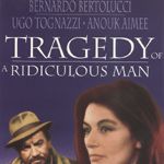 Fotoğraf Gülünç Bir Adamın Trajedisi