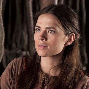 Fotoğraf The Pillars of the Earth