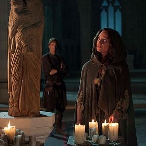 Fotoğraf The Pillars of the Earth