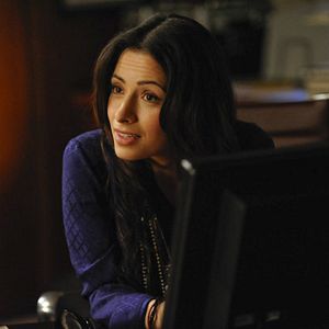 Fotoğraf Sarah Shahi