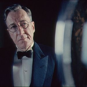 Fotoğraf Zoraki Kral