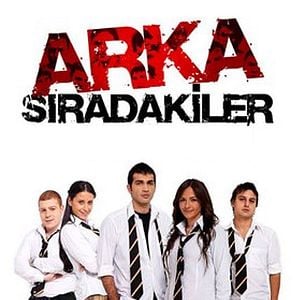 Fotoğraf Arka Sıradakiler