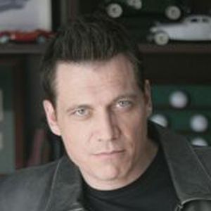 Fotoğraf Holt McCallany