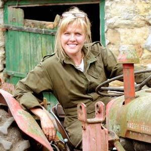 Fotoğraf Accidental Farmer