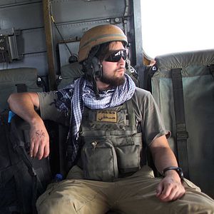 Fotoğraf Hell and Back Again