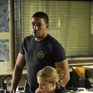 Fotoğraf Laz Alonso