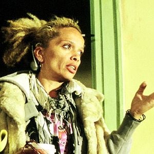 Fotoğraf Yelling to the Sky