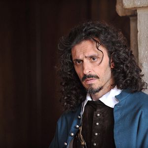 Fotoğraf Le Roi, L'Ecureuil et la Couleuvre