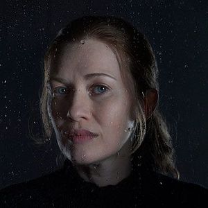 Fotoğraf Mireille Enos