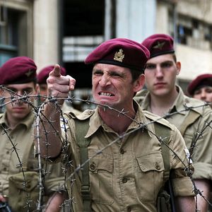 Fotoğraf The Promise