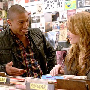 Fotoğraf Switched at Birth