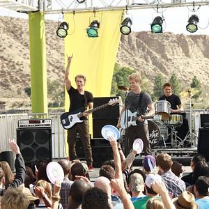 Fotoğraf Switched at Birth