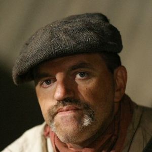 Fotoğraf Scott MacDonald