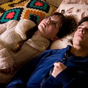 Fotoğraf Os Famosos e os Duendes da Morte