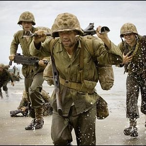 Fotoğraf James Badge Dale