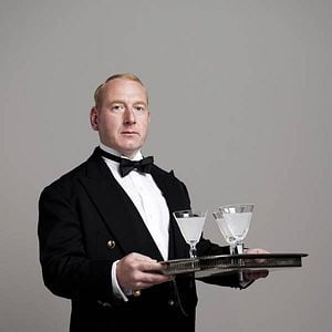 Fotoğraf Upstairs Downstairs