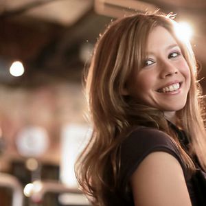 Fotoğraf Mary Muhsal