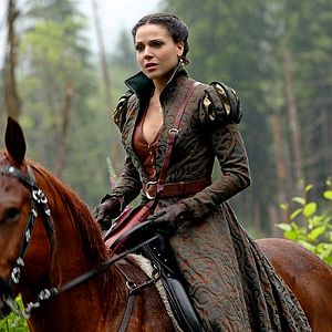 Fotoğraf Lana Parrilla