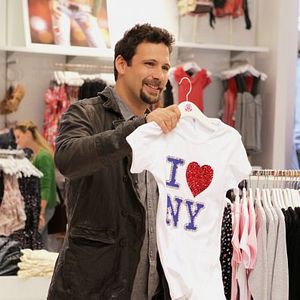 Fotoğraf Suburgatory