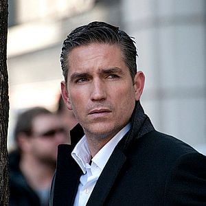 Fotoğraf Person Of Interest