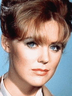 Fotoğraf Fiona Lewis