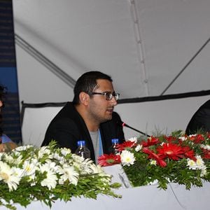 Fotoğraf Güzel Günler Göreceğiz