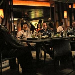 Fotoğraf Alex O'Loughlin