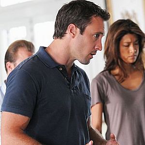 Fotoğraf Alex O'Loughlin