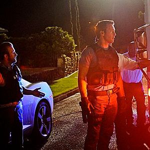 Fotoğraf Alex O'Loughlin