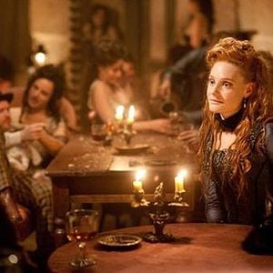 Fotoğraf Romola Garai