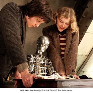 Fotoğraf Asa Butterfield