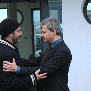 Fotoğraf Deux flics sur les docks