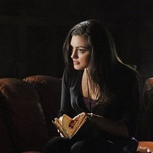 Fotoğraf Phoebe Tonkin