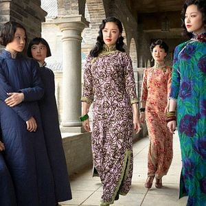 Fotoğraf Savaşın Çiçekleri