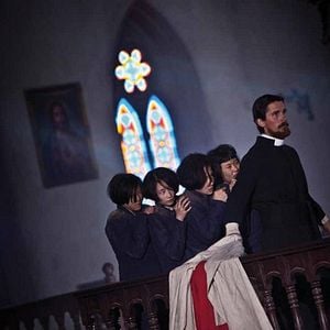 Fotoğraf Savaşın Çiçekleri