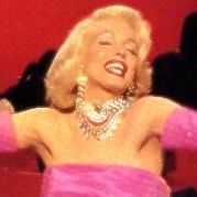 Fotoğraf Erkekler Sarışınları Sever