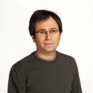 Fotoğraf Yalan Dünya